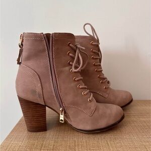Elegant Women's Lace-Up Ankle Boots